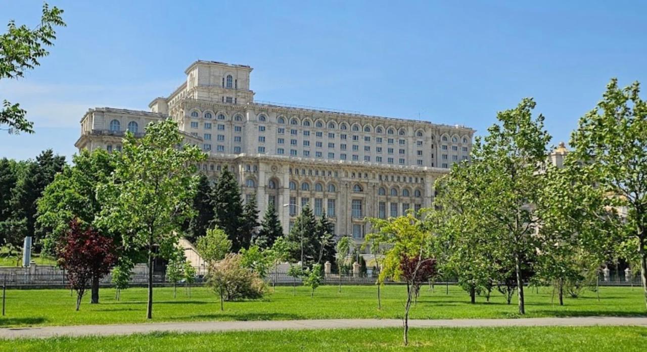 Beautiful 2Bedflatcismigiu Apartment Bucharest Exterior photo