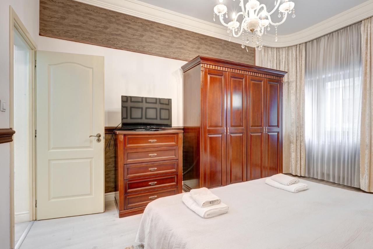 Beautiful 2Bedflatcismigiu Apartment Bucharest Exterior photo